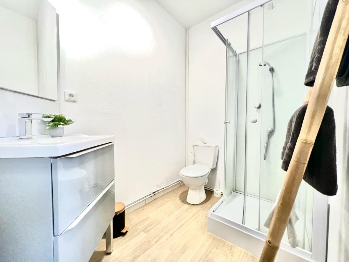 Ferienwohnung Le Descartes, A 50M De La Gare Fibre/Tv Connecte Poitiers Exterior foto